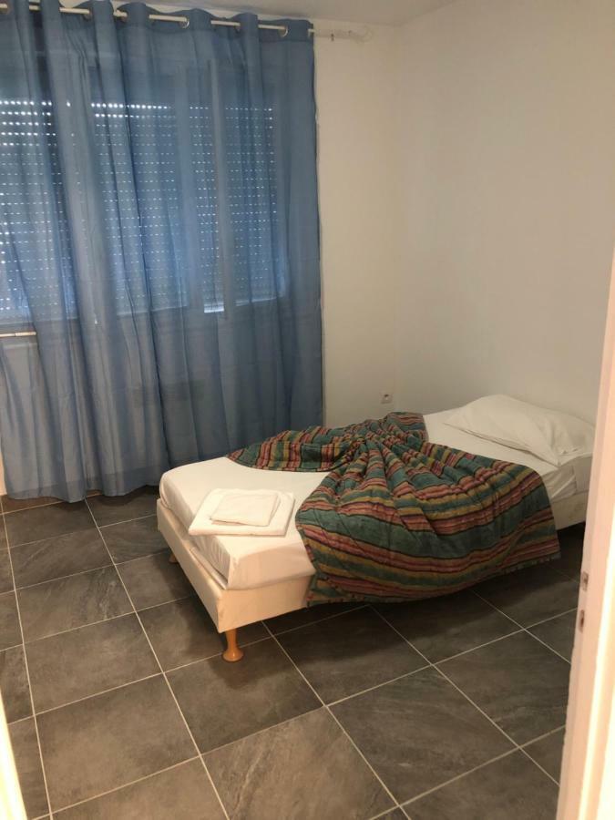 Appartement T3 7C Tarbes Exterior foto